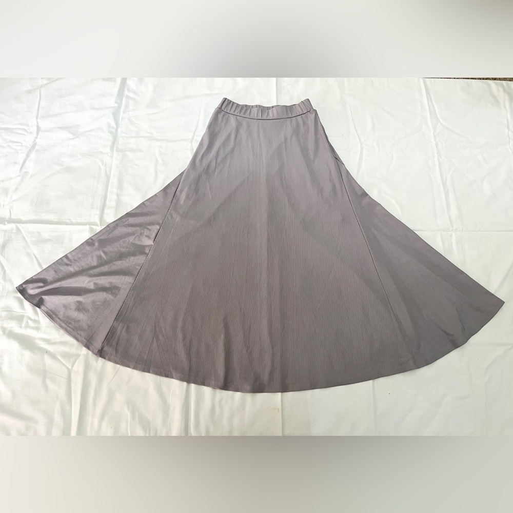 Elegant Gray Women's Skirt